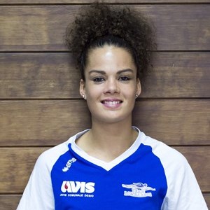 De Val, Stefania